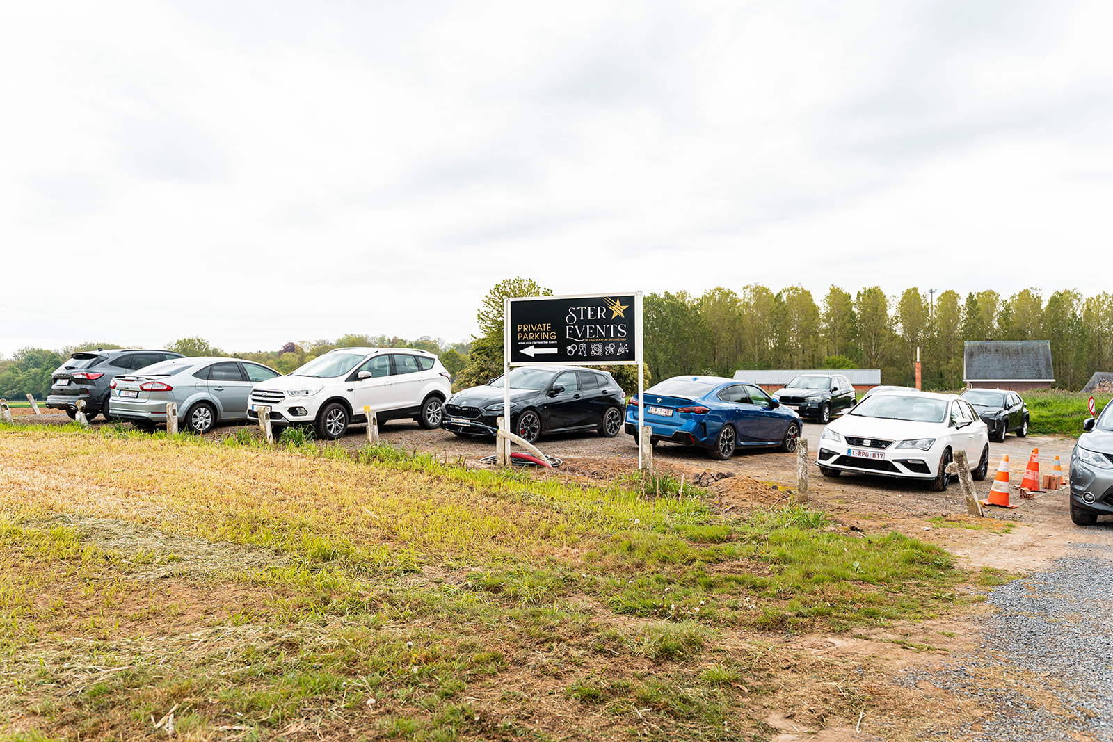 Eigen private parking